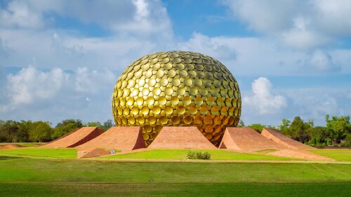 2016-07-05_Matrimandir_EN-IN12400594693_1920x1080.jpg