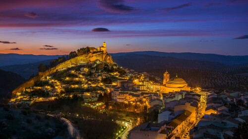 Anochecer-en-el-pueblo-de-Montefrio-Granada.jpg