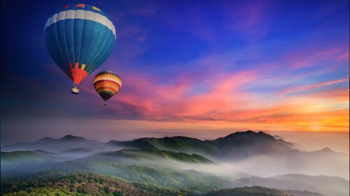 Doi-Inthanon-National-park-and-main-road-at-Chiang-Mai-Province-Thailand.jpg