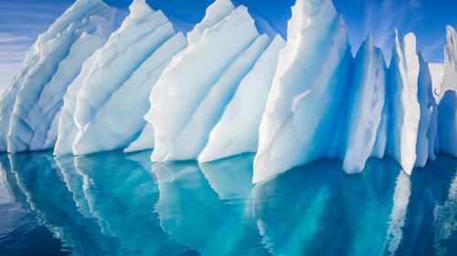 Iceberg-in-Paradise-Harbor-Antarctic-Peninsula-Antarctica.jpg