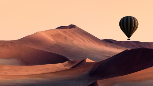 Namibias-sand-dunes-in-Namib-Naukluft-National-Park.jpg