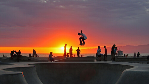 Skateboarding-at-Venice-Beach-California.jpg