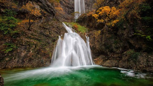 Source-of-the-Mundo-river-Sierra-de-Alcaraz-Albacete.jpg